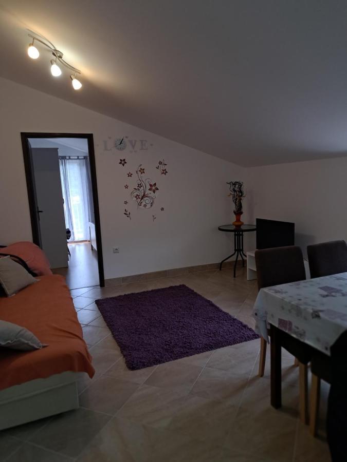 Apartman Ema เกรบัชติซา ภายนอก รูปภาพ